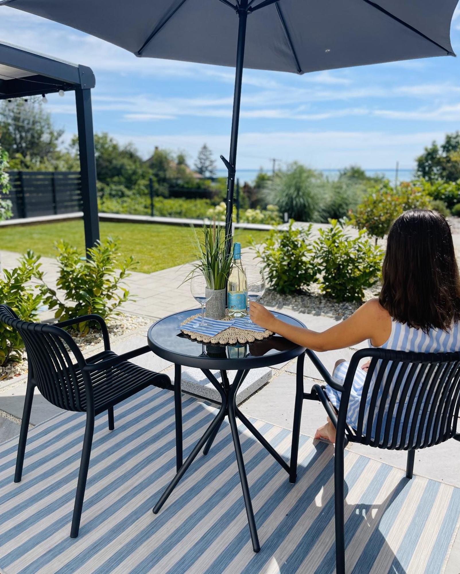 Balatonalmádi Lake Spirit Boutique Apartments מראה חיצוני תמונה